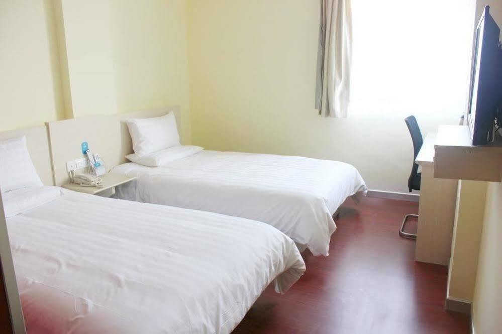 Hanting Hotel Yibin Zhongshan Street Kültér fotó